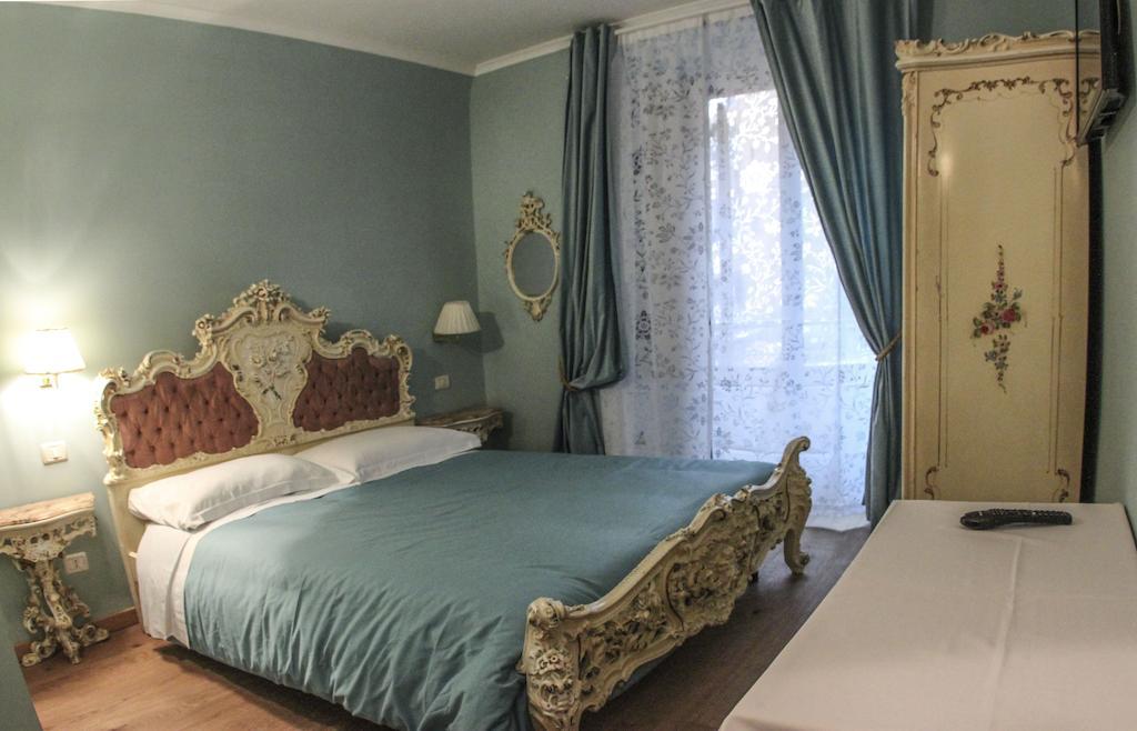Отель La Reggia Dei Principi Рим Экстерьер фото